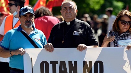 Méga manif anti OTAN à Madrid 