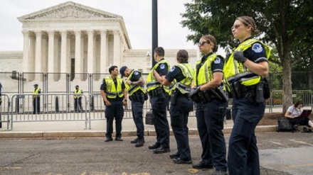 Usa: Corte Suprema stabilisce il diritto al porto di armi 