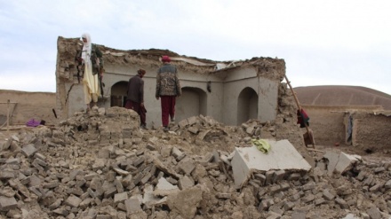 نبود بهداشت، آب و سرپناه برای زلزله زدگان خوست و پکتیکا