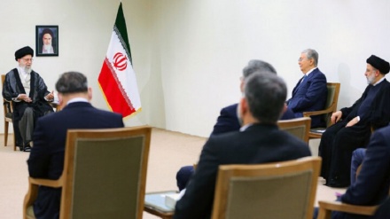 מנהיג המהפכה: המשבר האוקראיני הוא תוצאה של תוכניות המערב להרחיב את נאט