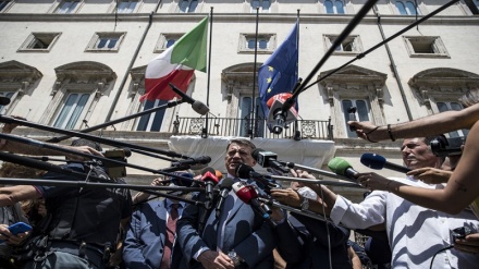 Italia: Bombardieri, servono risposte subito, con decreto da 10 mld