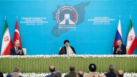 イラン大統領、「いかなる理由であれ米軍のシリア駐留は正当性なし」