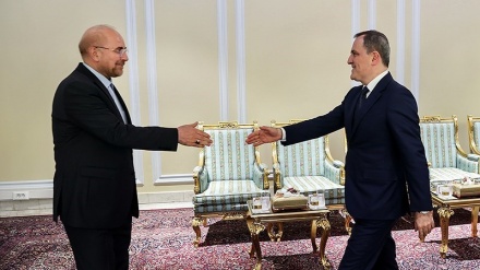 Berkunjung ke Tehran, Menlu Azerbaijan Temui Ketua Parlemen Iran 