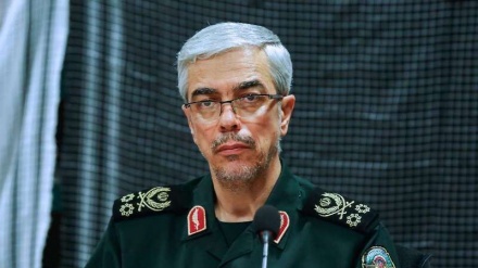 イラン軍統合参謀本部長、「我が国はきな臭い西アジアの中の安全で穏やかな国」