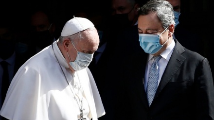 Italia, crisi governo, Papa elogia Draghi: 