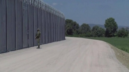 È finita la costruzione del muro al confine tra Polonia e Bielorussia