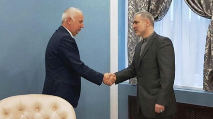 イランとベラルーシが、輸送部門を含む協力関係を拡大