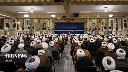 Kişfəri cımə imomon de İslomi İnğılobı Yolə Rəhbəri vindemon kardəşone