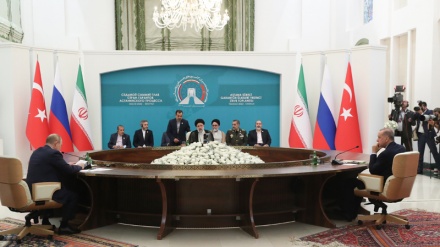 Iran, Rusia, dan Turki Mengadakan Pembicaraan Trilateral