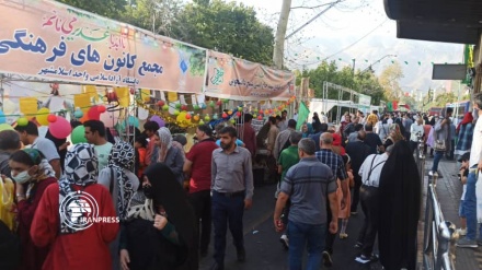 Tehran Tuan Rumah Acara Pesta 10 km di Hari Raya Ghadir Khum