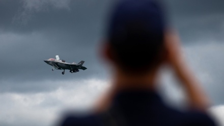 Les F-35 cloués au sol 