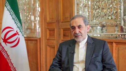 Berater des Revolutionsoberhaupts: Iran betreibt Öltauschgeschäften mit Russland und Kasachstan