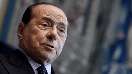 Italia, Berlusconi scende in campo: il premier lo sceglierà FI