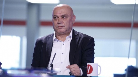 עיסאווי פריג' הודיע שלא יתמודד בבחירות וקרא להורוביץ להתפטר מראשות מרצ