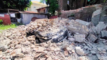 Strong earthquake hits Philippines, killing at least 4