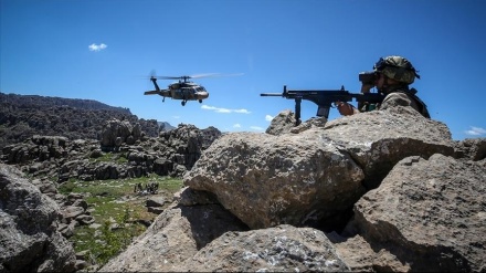 Akar bə de PKK qrupi mubarizə barde təkidış kardə.