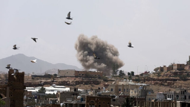 حمله توپخانه‌ای ائتلاف سعودی به شمال یمن/ ۱۷ کشته و زخمی