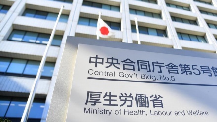 厚労白書、「２０４０年までに医療・福祉１００万人不足」