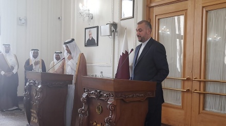 Əmir Əbdullahiyan de Ğətəri xarıci vəziri xəbə iclosədə: Ğətəri muzakirəon, Amerkəku iğtisodi zəmonət qəteyro be.