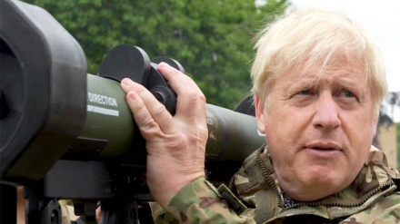 英国前首相称曾被普京用导弹威胁：“发射只需要一分钟”