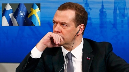 Medvedev: Russia reagirà a espansione NATO in Finlandia e Svezia