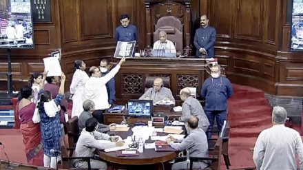 भारत में महंगाई और सरकार की मंशा के ख़िलाफ़ ज़ोरदार संघर्ष के हालात