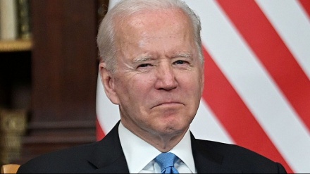 Baýdeniň sebite eden sapary bilen bir wagtda Räisiň Amerika üçin duýduryşy   