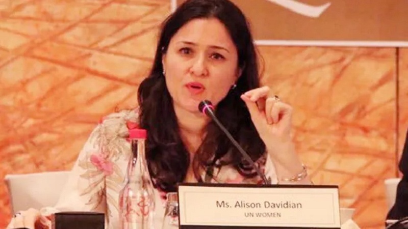 آلیسون دیویدیان نماینده بخش زنان سازمان ملل متحد برای افغانستان