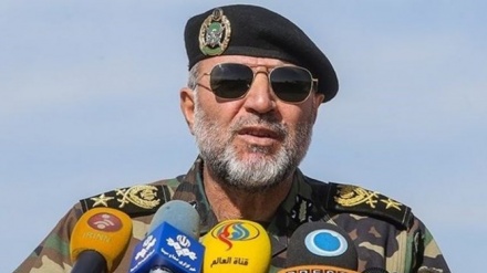 הצבא האיראני מסייע במאמצי החילוץ וההצלה לנפגעי השיטפונות