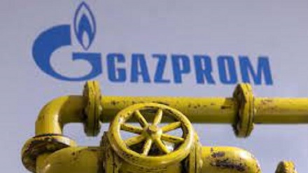 Russia suspends gas flow to Italy, citing problem in Austria