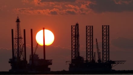 Biden administration pushes more ocean drilling amid record oil and gas profits