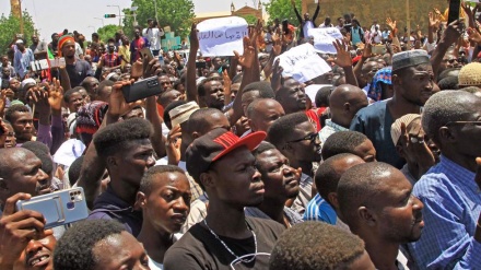 Sudanese protester dies during rallies against military coup