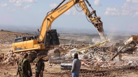  Israeli military demolishes homes of Palestinian prisoners 