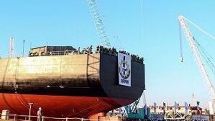 Le navire Aframax arrive au Venezuela