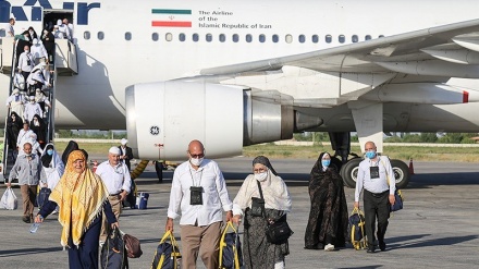 Kloter Pertama Jemaah Haji Azerbaijan Barat Tiba di Urmia (2)