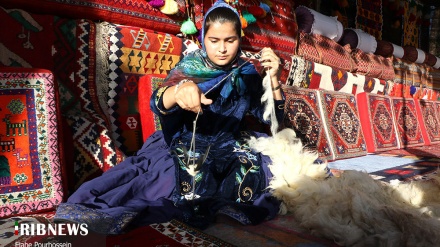 Festivali tradicional i grupeve etnike në qytetin Shiraz të Iranit