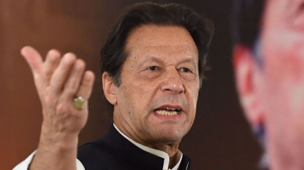 Pakistans Imran Khan fordert vorgezogene Neuwahlen, nachdem er Punjab gewonnen hat