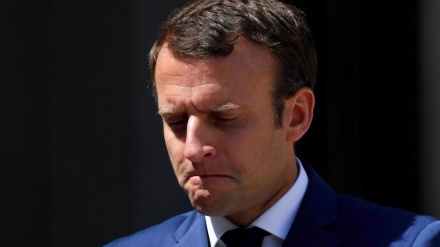Francia, Macron sotto pressione per chiaramenti su Uber-files