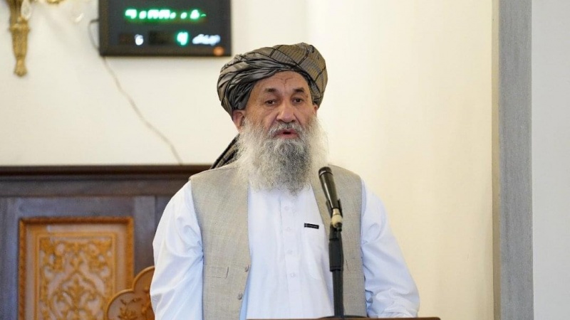 انتقاد ملاحسن آخند از مسدود ماندن ذخایر ارزی افغانستان توسط آمریکا