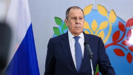 Lavrov agli africani, non sostenete mondo governato da Occidente