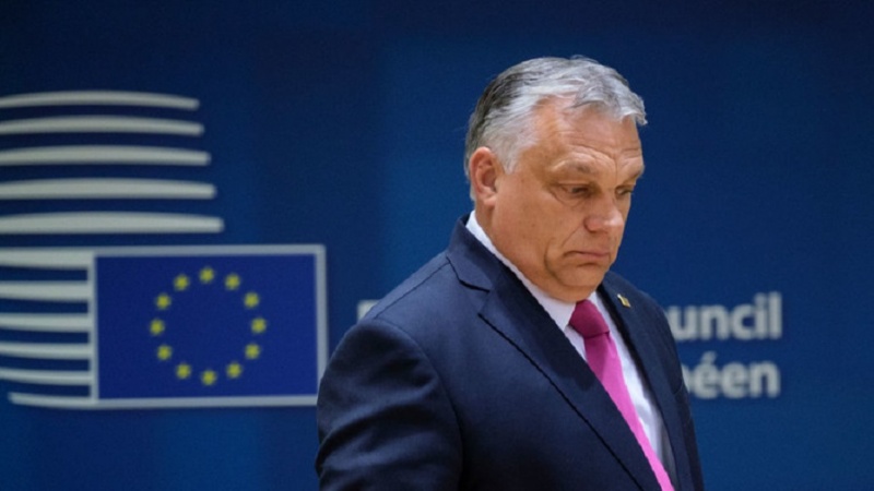L'Ungheria: basta con gli aiuti all'Ucraina e minaccia di bloccare 50 miliardi 
