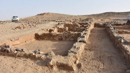 De arxeoloqon vositə, torixiyə məçiti peydo kardey