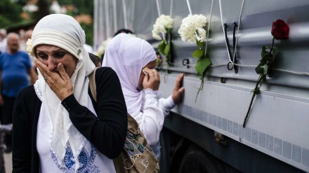 (FOTO) Bosnia, commemorazioni strage Srebrenica - 2