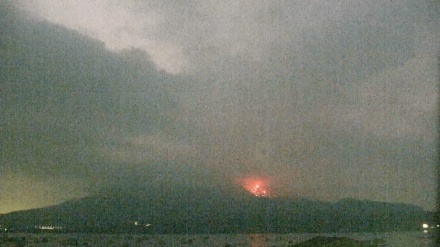 桜島で噴火、警戒レベル5に引き上げ
