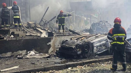 रूस के मीसाइल हमले में 21 लोग मारे गये, यूक्रेन के राष्ट्रपति ने रूसी हमले को आतंकी कार्यवाही बताया