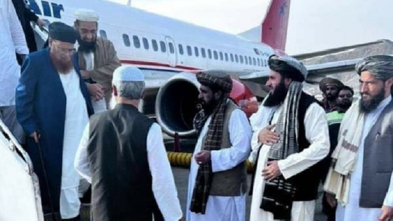 سفر روحانی ارشد پاکستانی به کابل برای مذاکره با طالبان پاکستانی
