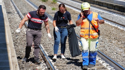 Italia: Travolte e uccise da un treno, sono 2 sorelle di 15 e 17 anni