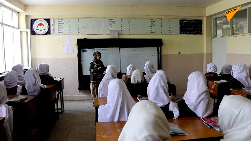 تاکید نماینده دبیرکل سازمان ملل بر بازگشایی مکاتب دخترانه در افغانستان