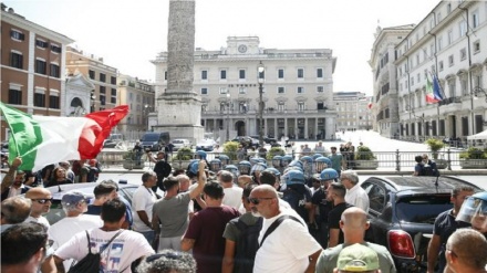 Roma, protesta tassisti davanti Palazzo Chigi + VIDEO