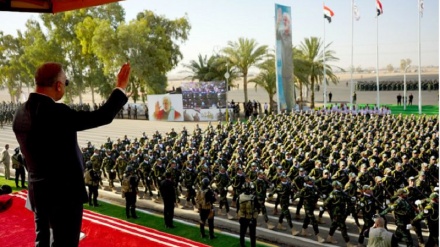 Военный парад Сил народной мобилизации Ирака (Аль-Хашд аш-Шааби) в присутствии Мустафы аль-Каземи